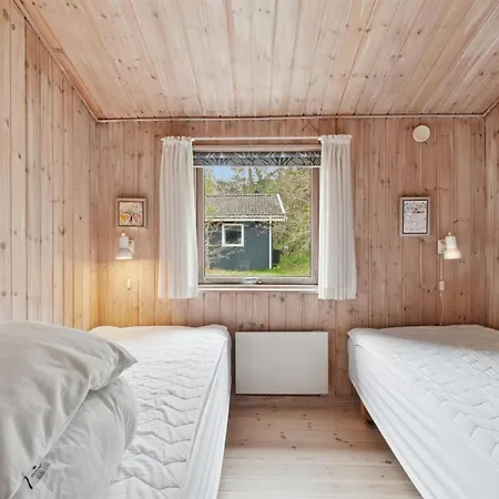 Dom wakacyjny Apelun - 60m From The Sea By Interhome